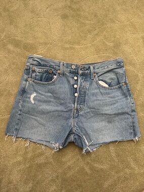 Levi’s cutoff shorts